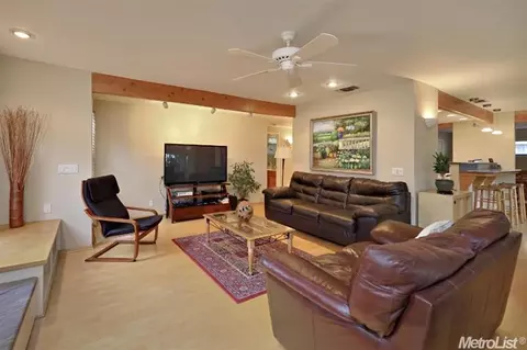 2419 Evenstar Ln, Davis, CA 95616 photo 4