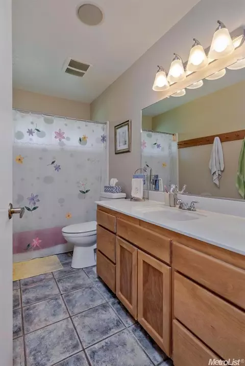 2419 Evenstar Ln, Davis, CA 95616 photo 16