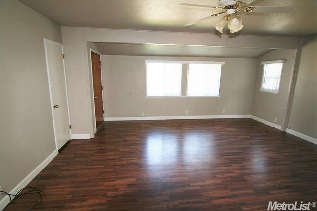 138 S Parallel Ave, Ripon, CA 95366 photo 8