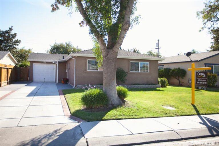 240 E 22nd St, Tracy, CA 95376 photo 2