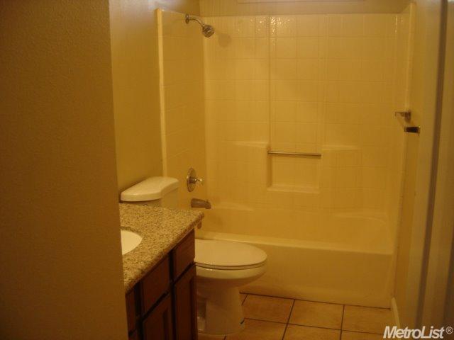 729 Mamilane, Modesto, CA 95351 photo 5