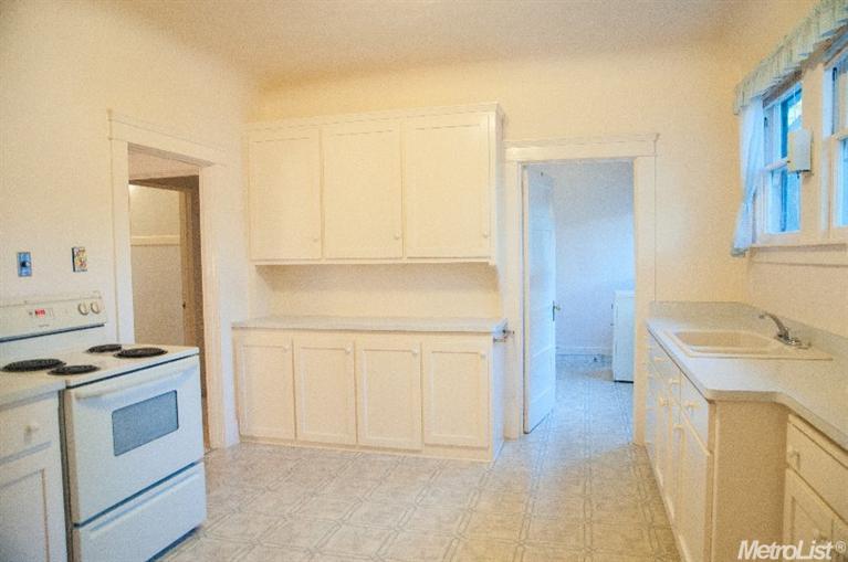 145 Orange Ave, Ripon, CA 95366 photo 11