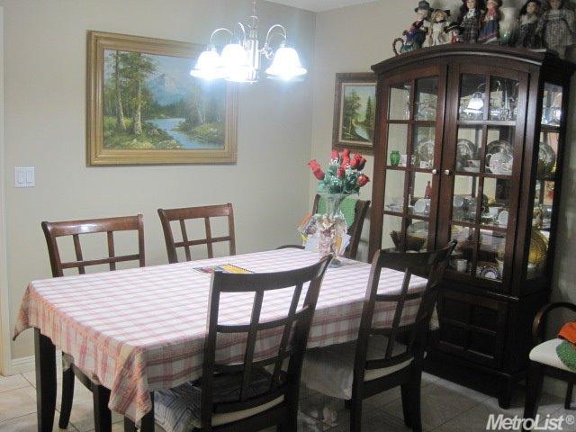 16331 Noel Ln, Lathrop, CA 95330 photo 4