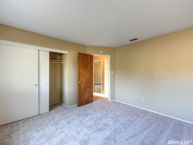 6190 Orsi Cir, Carmichael, CA 95608 photo 12