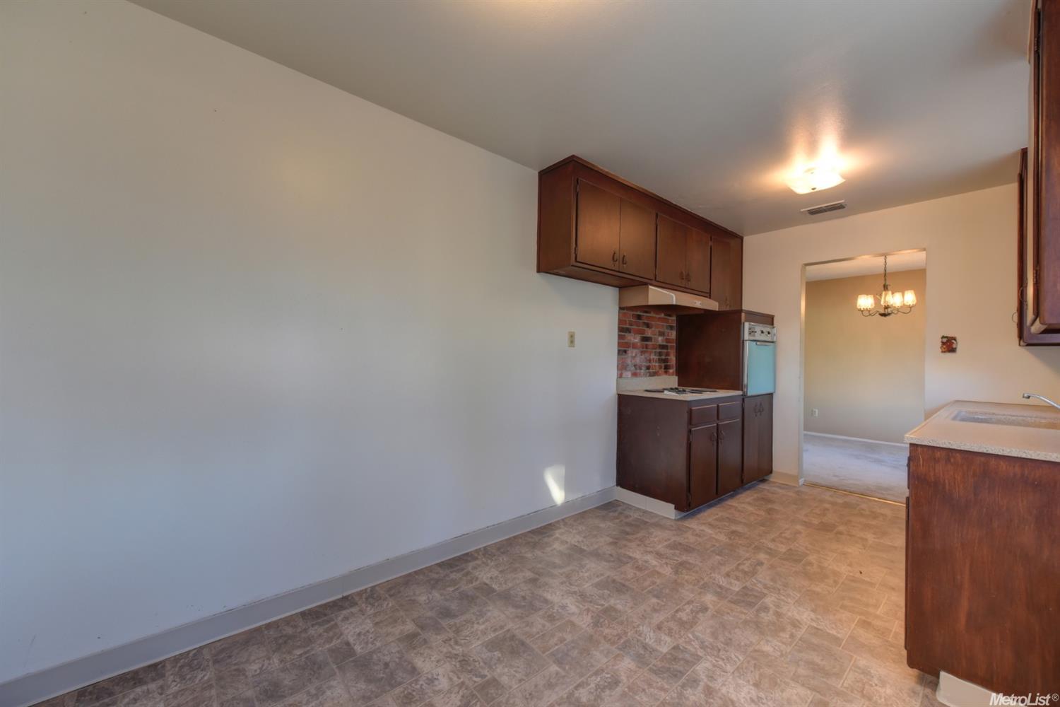 6190 Orsi Cir, Carmichael, CA 95608 photo 7