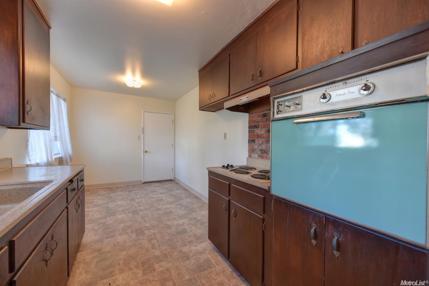 6190 Orsi Cir, Carmichael, CA 95608 photo 9
