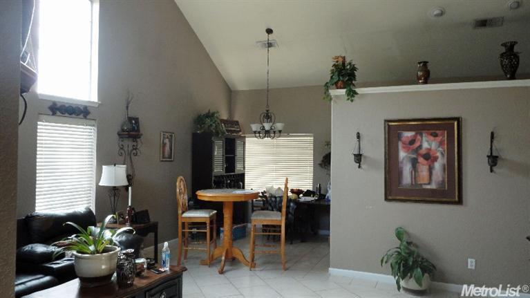 3933 Rickman Way, Ceres, CA 95307 photo 2