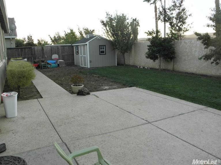 69 Nostalgia Ave, Patterson, CA 95363 photo 15