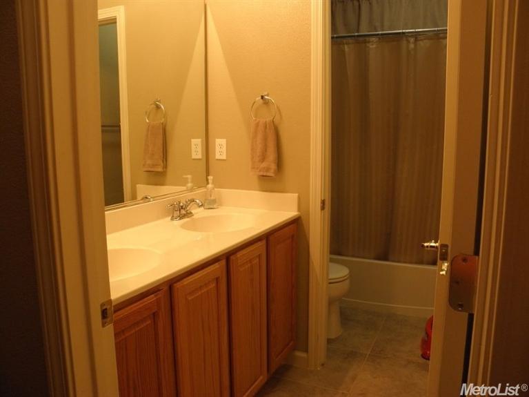 69 Nostalgia Ave, Patterson, CA 95363 photo 14