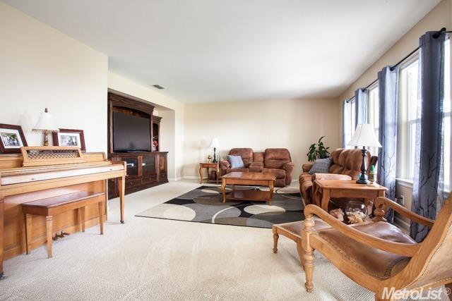 4513 Rosecliff Cir, Mather, CA 95655 photo 24