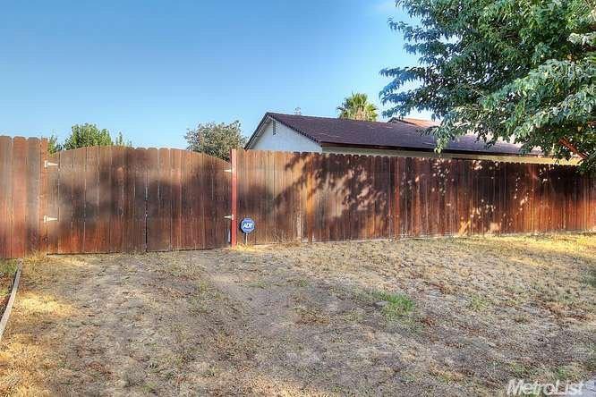 415 Yosemite Dr, Tracy, CA 95376 photo 17