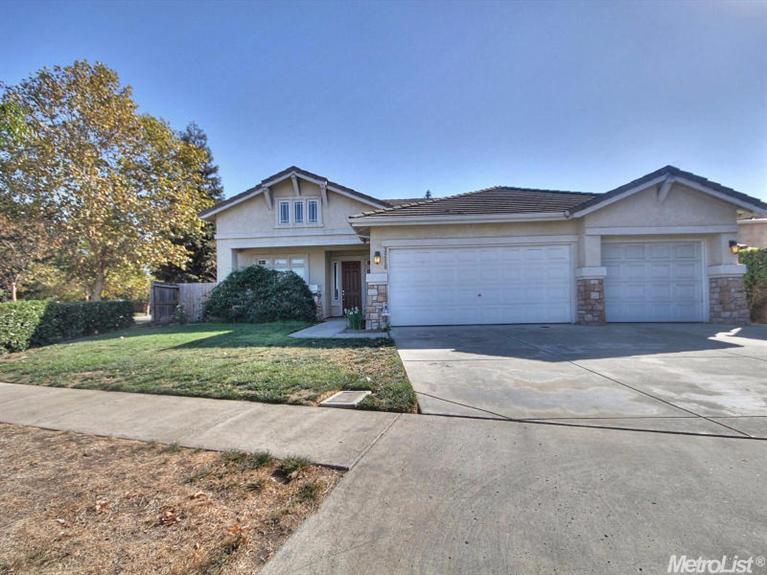 3216 Kodiak Dr, Modesto, CA 95355 photo 1