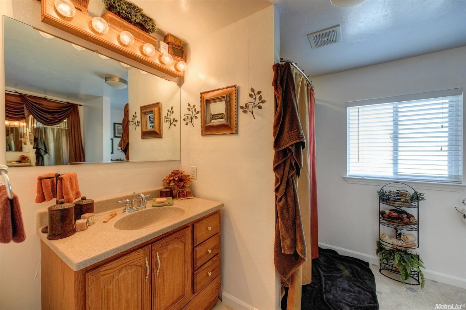 159 Stephen Ave, Auburn, CA 95603 photo 19
