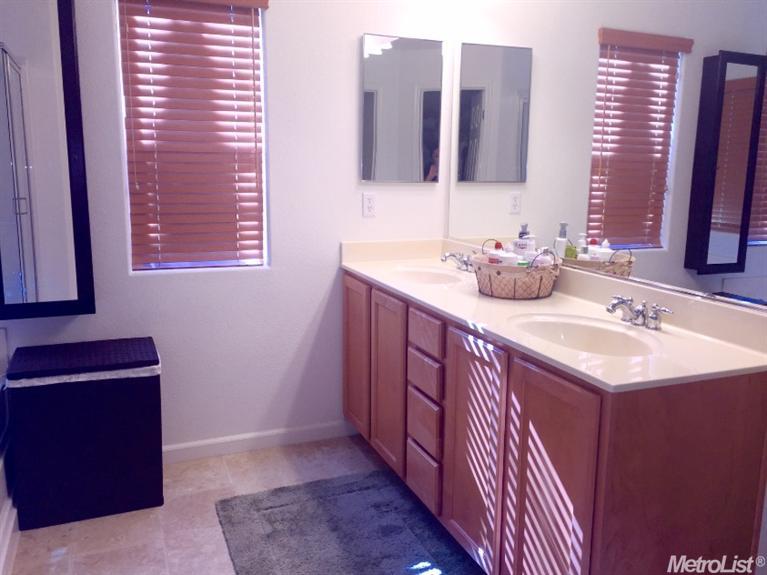 584 Equinox Loop, Lincoln, CA 95648 photo 13