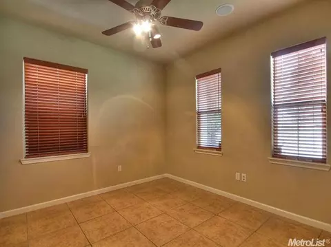 3008 Valdez, Modesto, CA 95355 photo 10