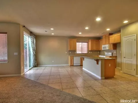 3008 Valdez, Modesto, CA 95355 photo 6