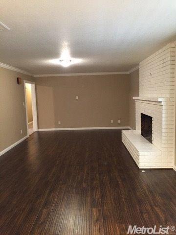 2806 Warwick Ln, Modesto, CA 95350 photo 9