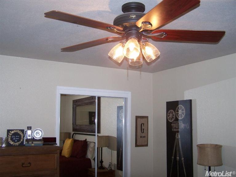 900 Guava Dr, Modesto, CA 95356 photo 13