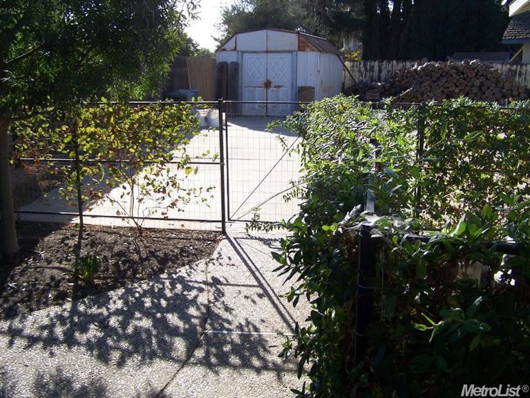 900 Guava Dr, Modesto, CA 95356 photo 24
