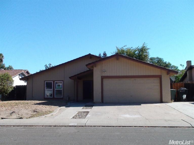 1516 Radcliffe Ave, Modesto, CA 95358 photo 1