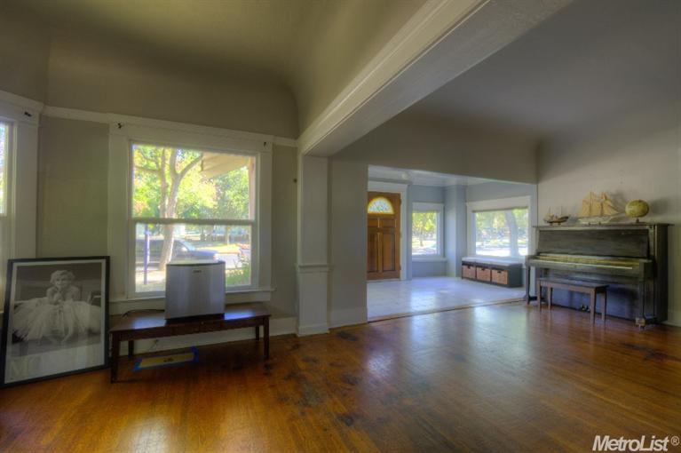 227 Park Ave, Modesto, CA 95354 photo 5