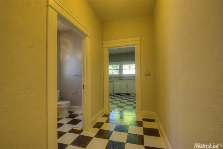 227 Park Ave, Modesto, CA 95354 photo 7