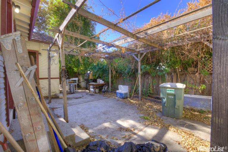 227 Park Ave, Modesto, CA 95354 photo 14