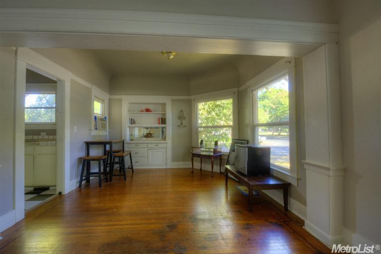 227 Park Ave, Modesto, CA 95354 photo 4