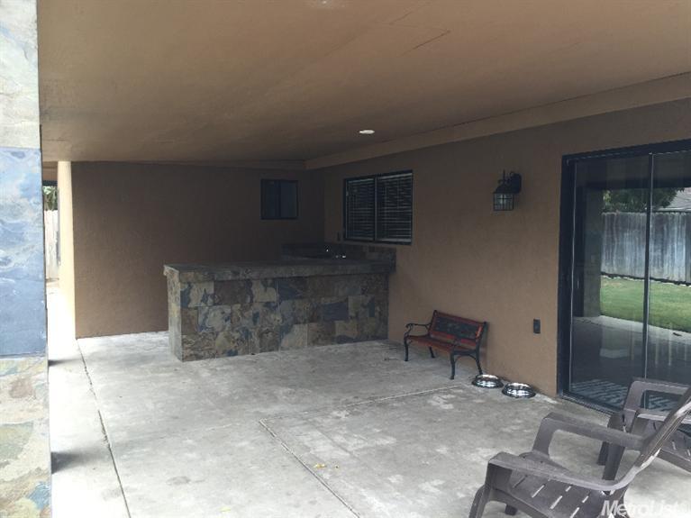 1722 Zinfandel Dr, Lodi, CA 95242 photo 6