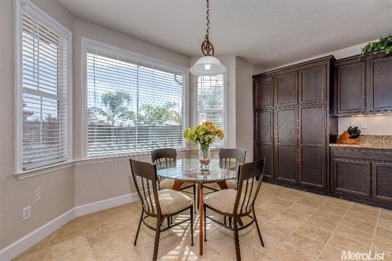2380 Lotus Way, Tracy, CA 95376 photo 8