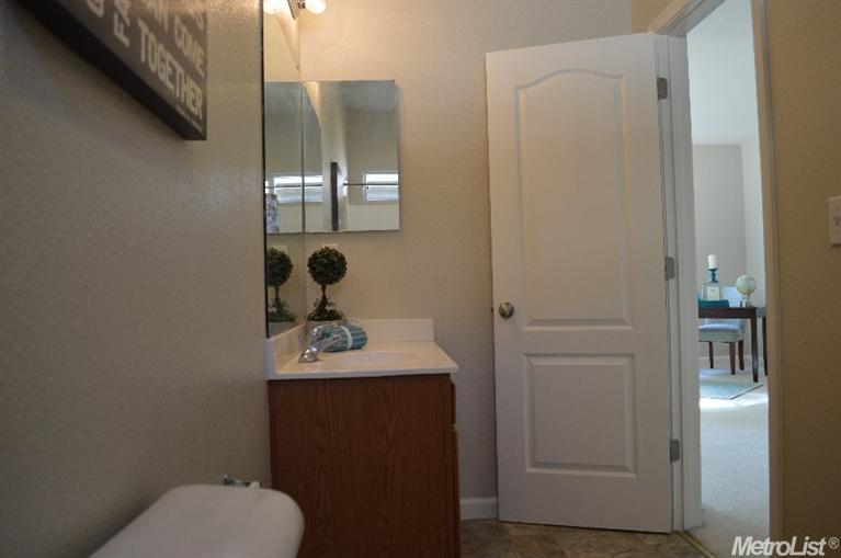 17449 Pheasant Downs Rd, Lathrop, CA 95330 photo 5