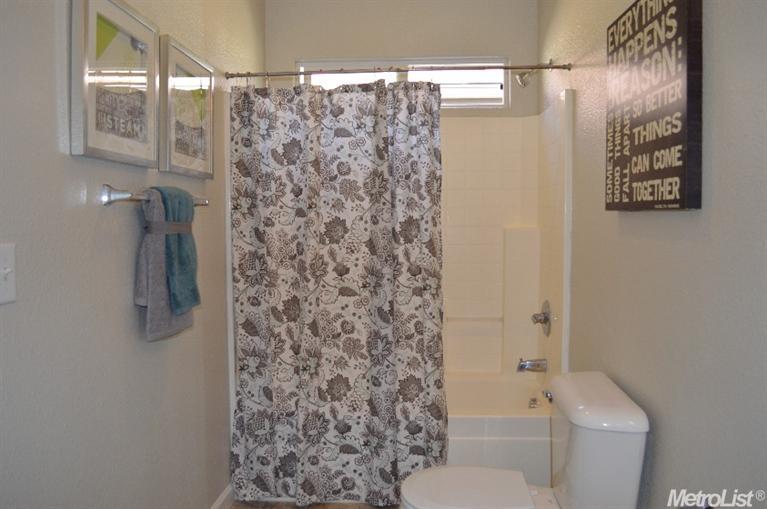 17449 Pheasant Downs Rd, Lathrop, CA 95330 photo 2