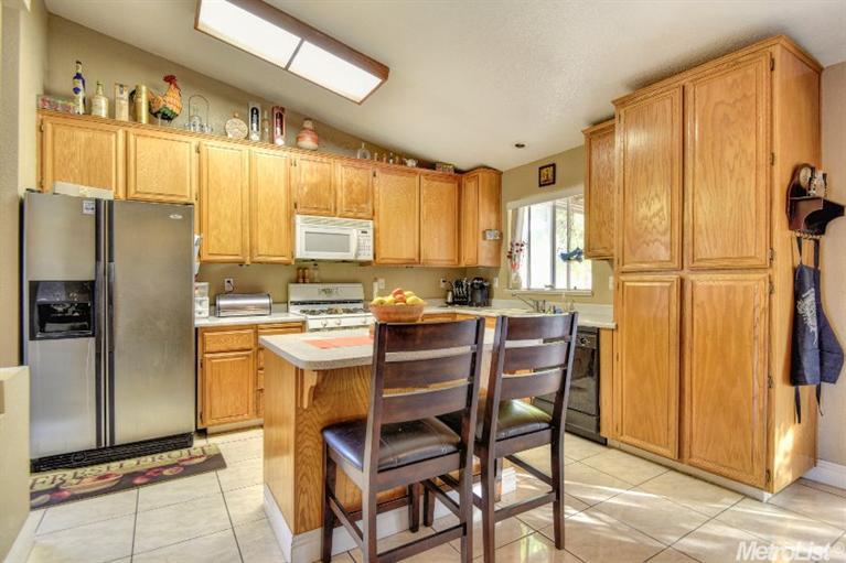 226 Spoonbill Ln, Galt, CA 95632 photo 9