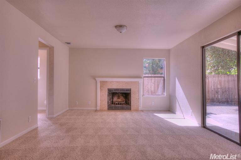 525 Clover Ave, Patterson, CA 95363 photo 6