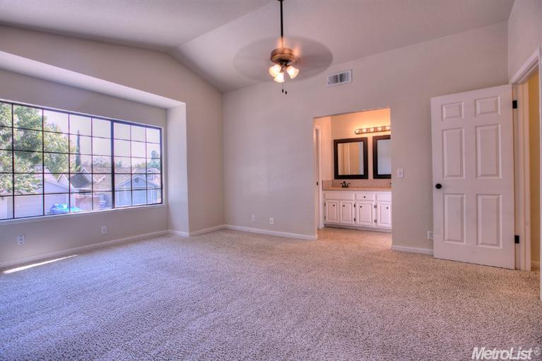 525 Clover Ave, Patterson, CA 95363 photo 12