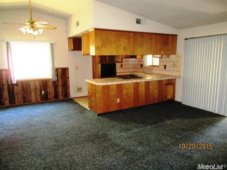 2712 Albion, Modesto, CA 95358 photo 2