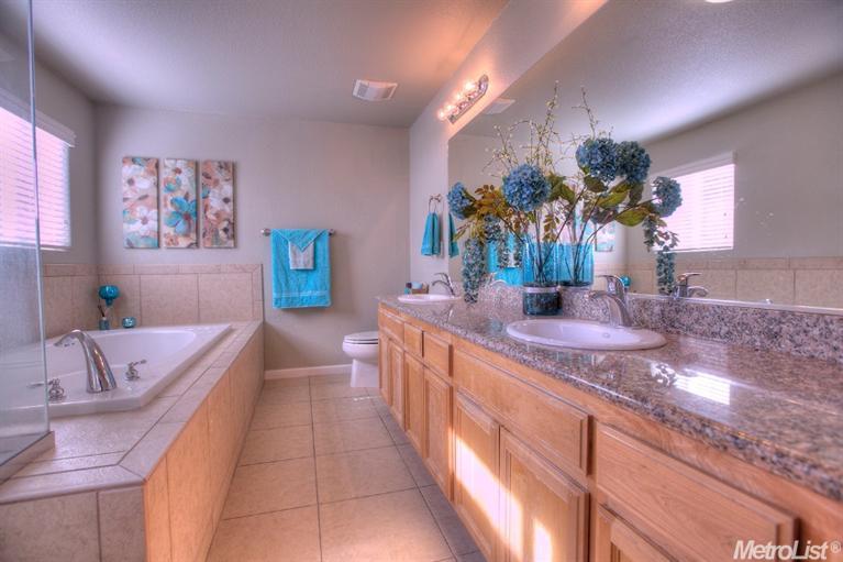3054 Point Grey Rd, Ceres, CA 95307 photo 16