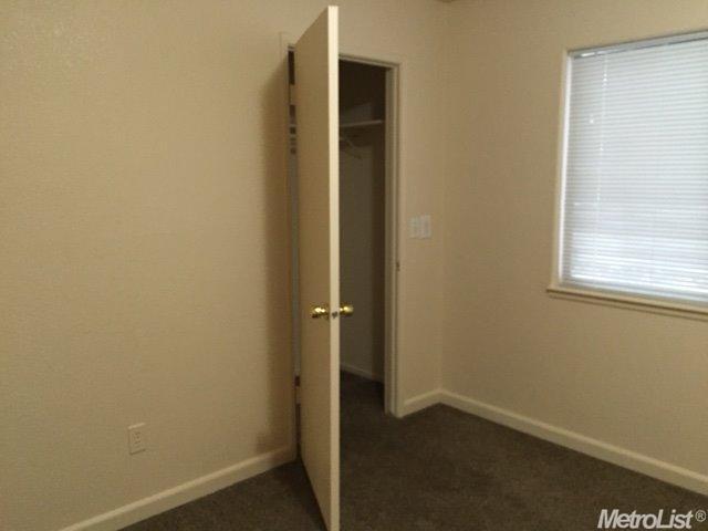 217 Lilac Ave, Patterson, CA 95363 photo 16