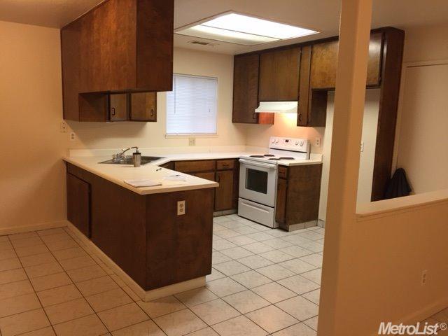 217 Lilac Ave, Patterson, CA 95363 photo 13