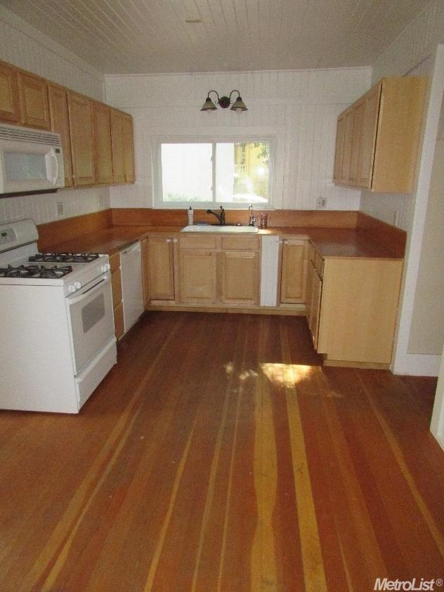 140 N Foresthill St, Colfax, CA 95713 photo 8