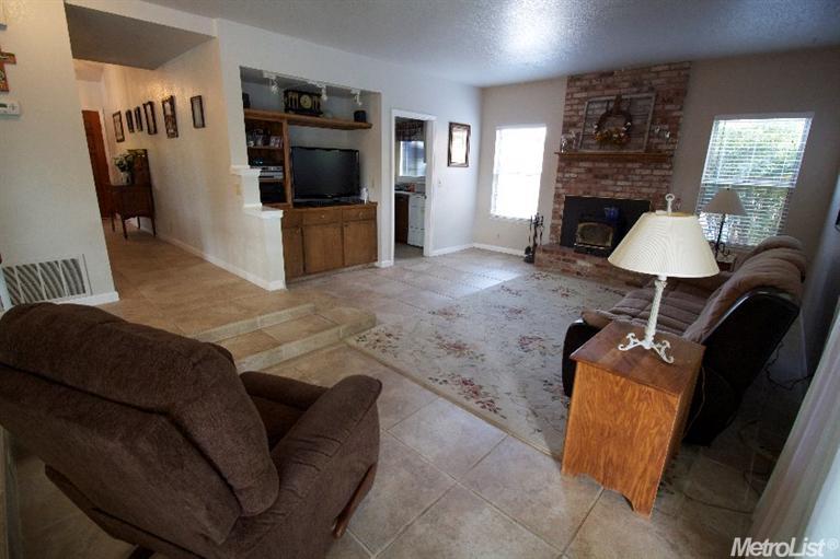 1454 Castaway, Manteca, CA 95337 photo 10