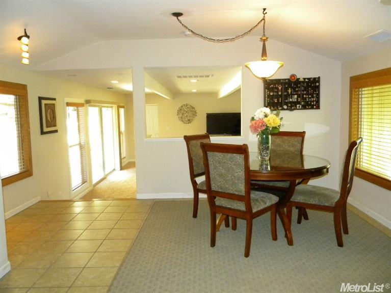 7248 Pine View Dr, Folsom, CA 95630 photo 7