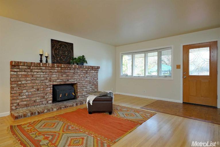910 Acacia Ln, Davis, CA 95616 photo 6