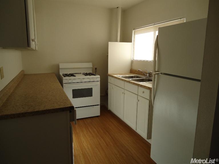 1919 Beverly Ave, Olivehurst, CA 95961 photo 3