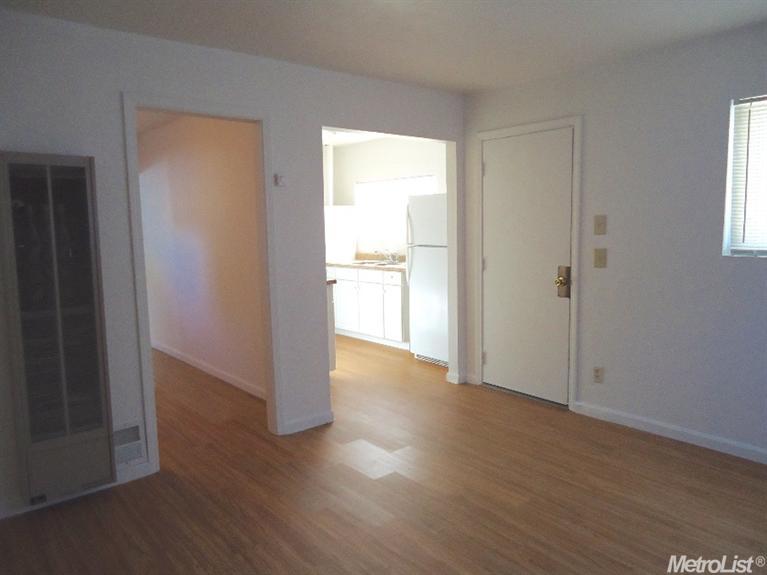 1919 Beverly Ave, Olivehurst, CA 95961 photo 5