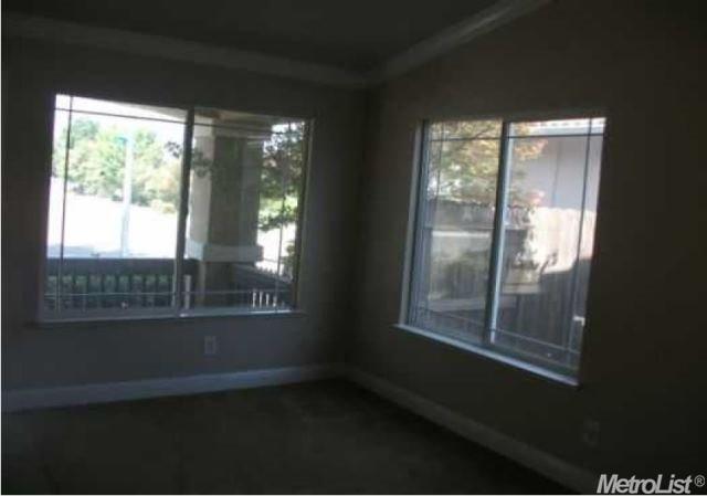 236 Dyer Ave, Manteca, CA 95336 photo 12