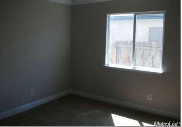 236 Dyer Ave, Manteca, CA 95336 photo 7
