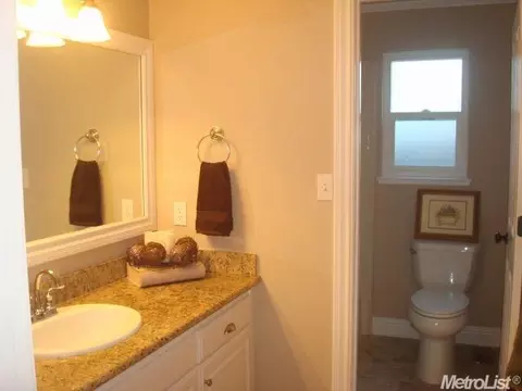 906 Kramer Dr, Lodi, CA 95242 photo 22