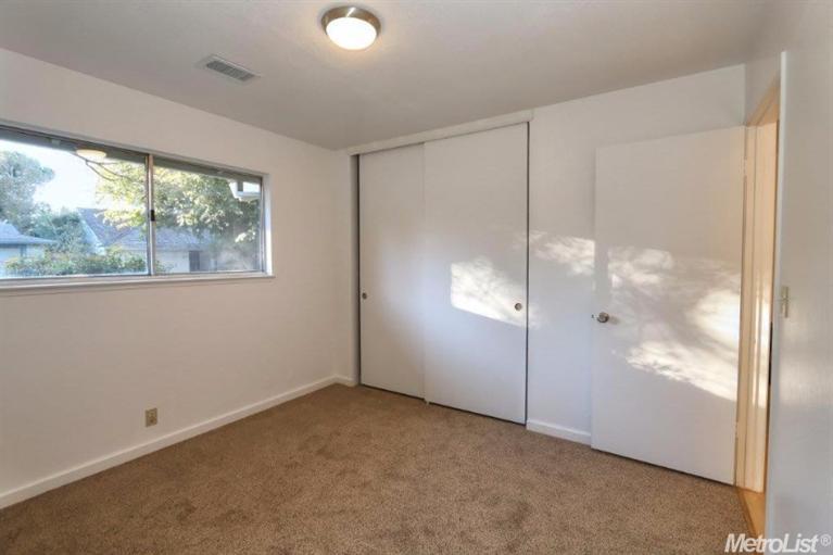 812 Los Robles St, Davis, CA 95618 photo 18