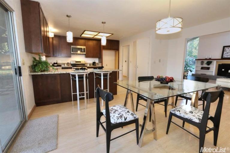 812 Los Robles St, Davis, CA 95618 photo 9